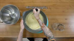 This image shows the liquid and dry ingredients being mixed together and says "Mix thoroughly."
