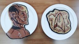 Pancake art of Saru and a communicator badge from the TV show Star Trek Discovery